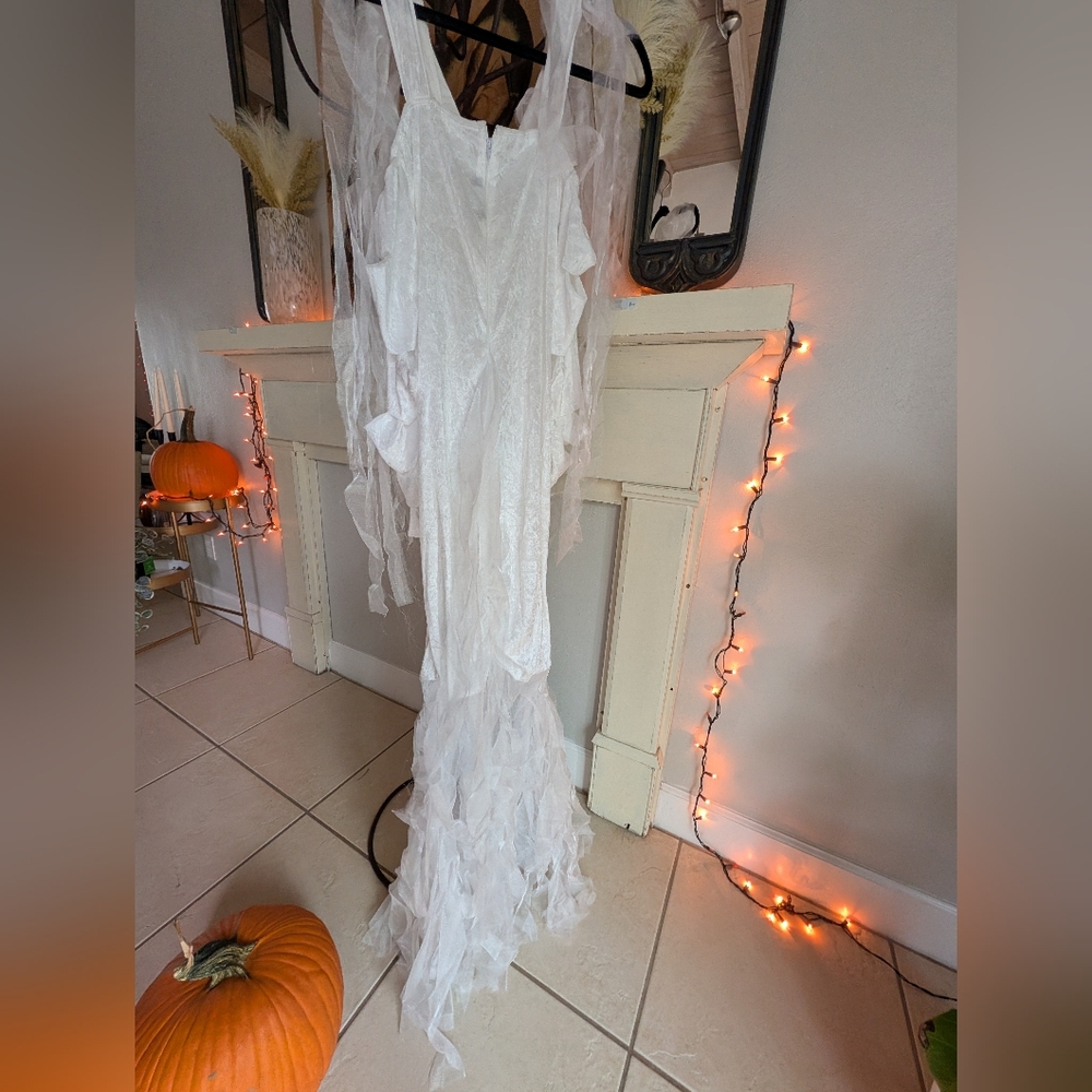 NWOT In Character Egyptian Mummy Size L - Picture 9 of 16